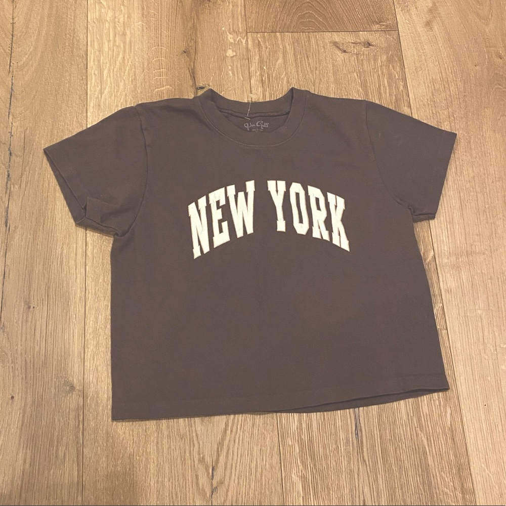 Brown New York top (brandy Melville)